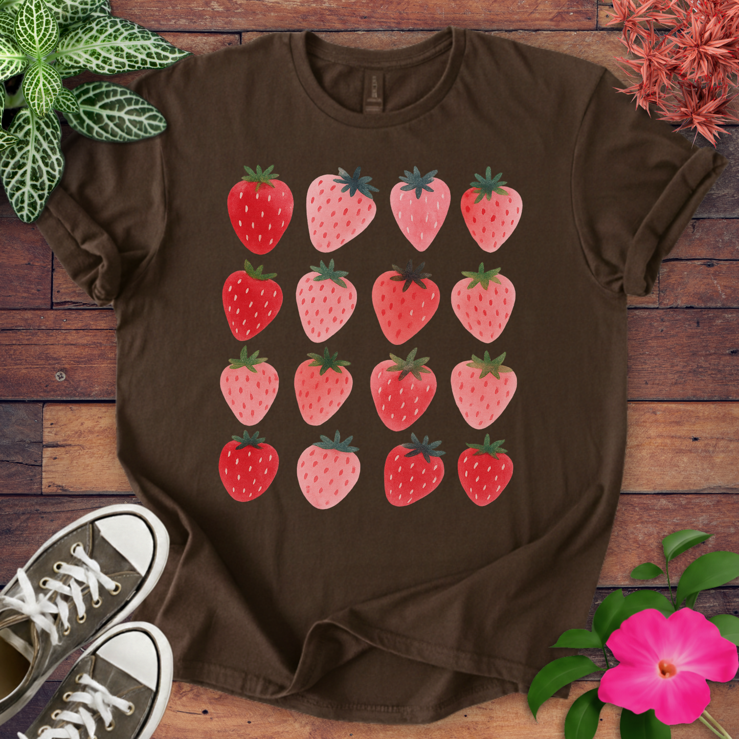 Strawberry Pattern T-shirt