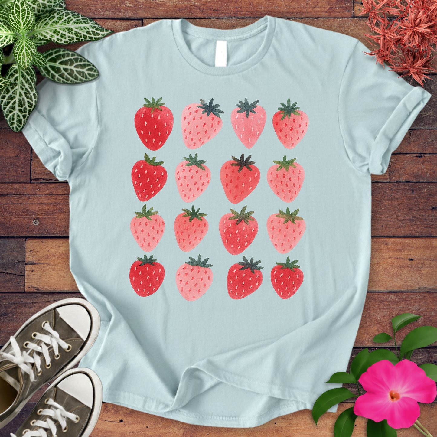 Strawberry Pattern T-shirt