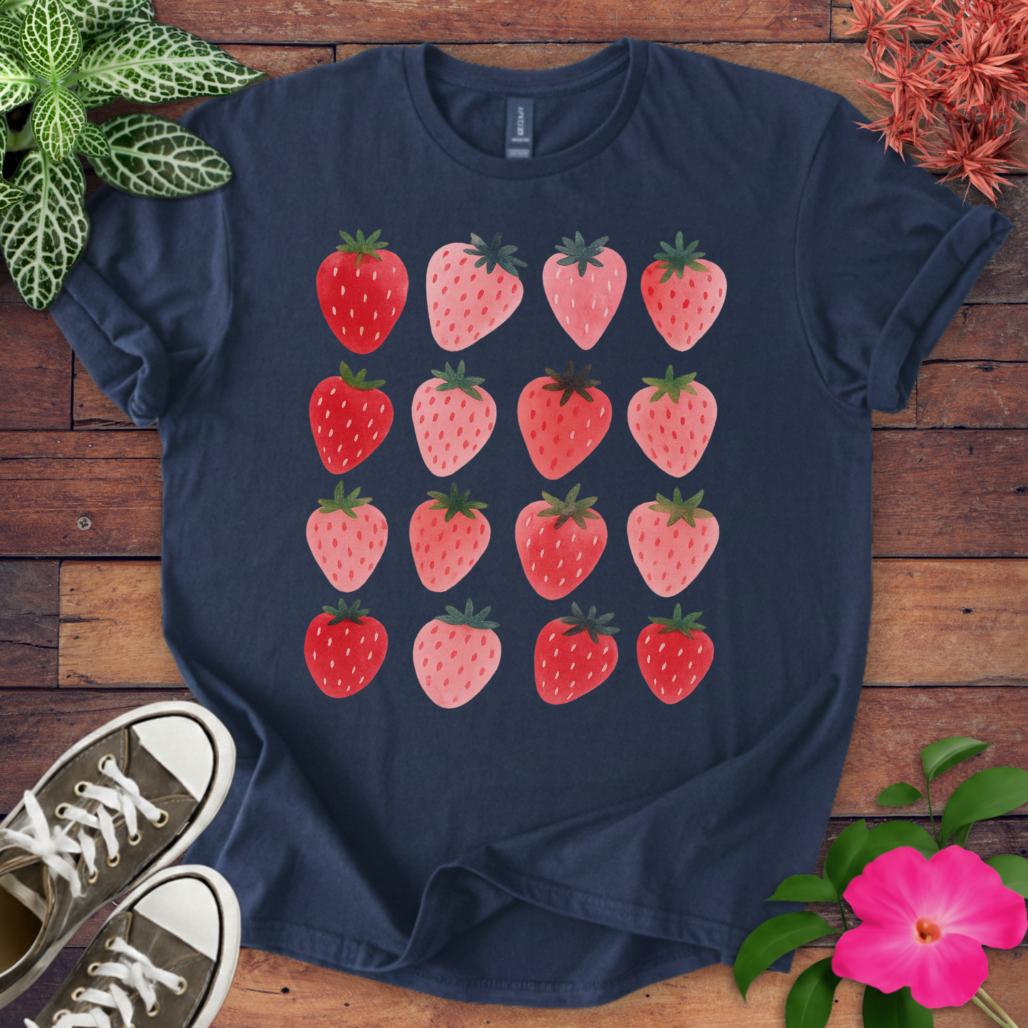 Strawberry Pattern T-shirt