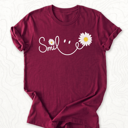 Smile Daisy Tee - Maroon